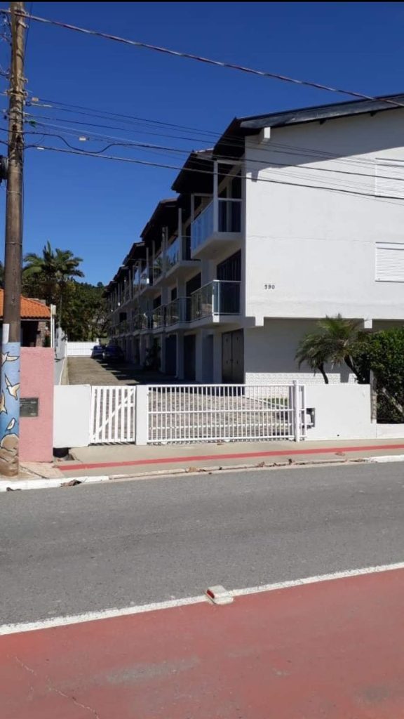 Village Cabeçudas Apartamento Tripex