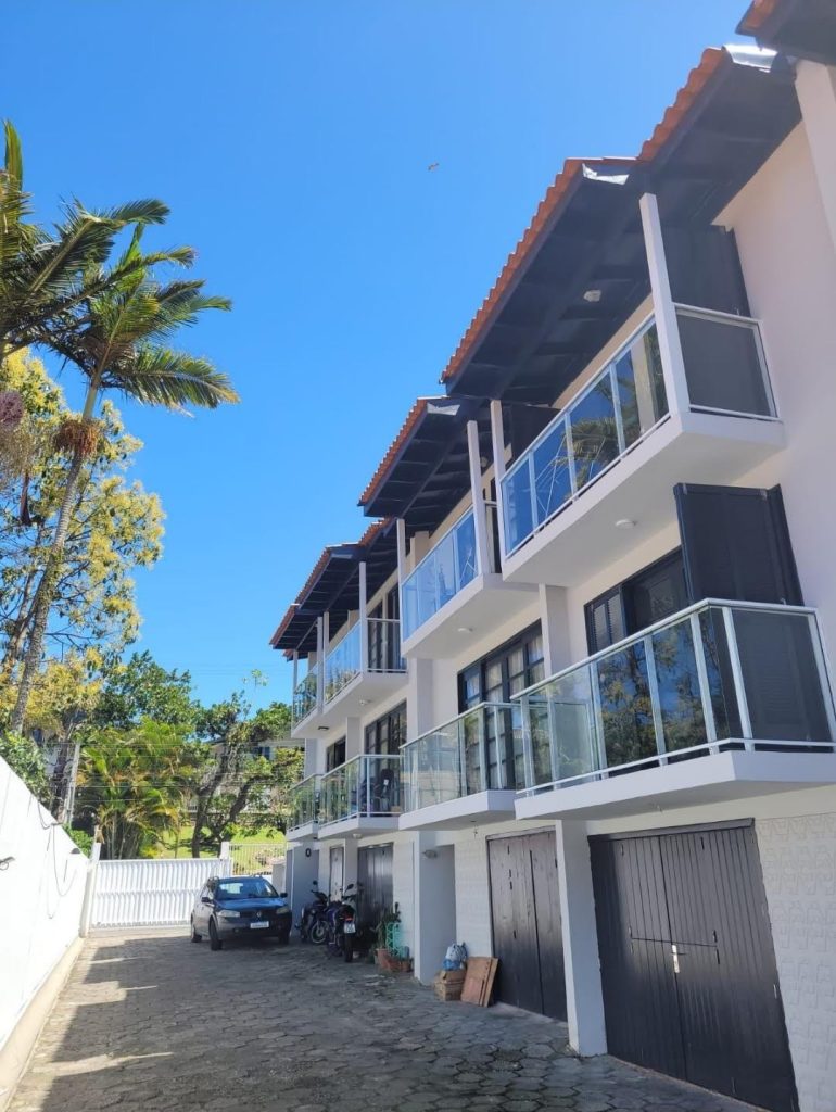 Village Cabeçudas Apartamento Tripex
