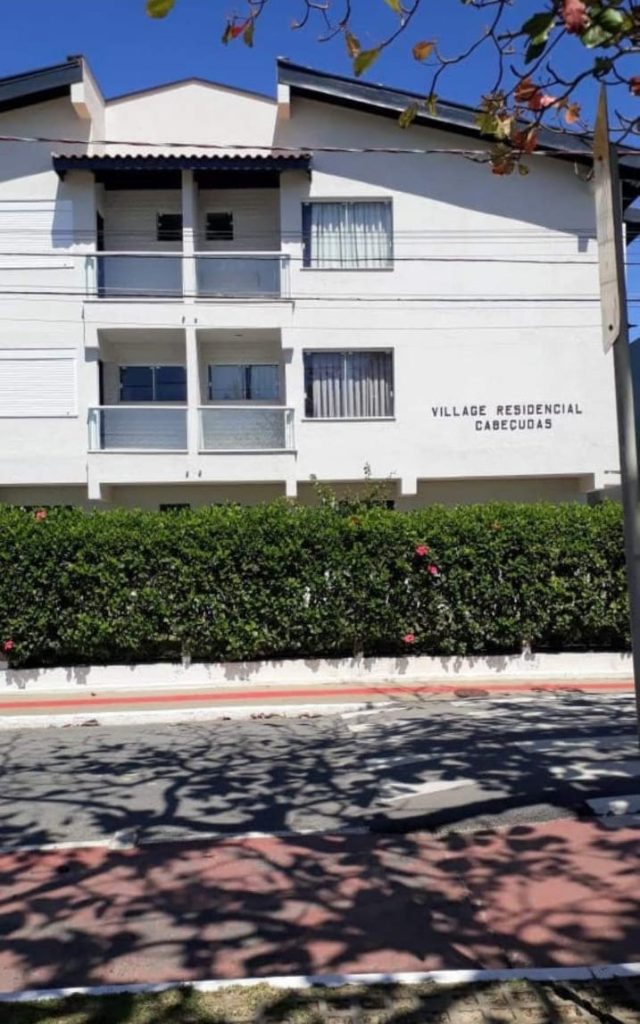 Village Cabeçudas Apartamento Tripex
